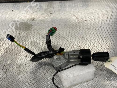 Ignition barrel CITROËN C3 I (FC_, FN_) 1.4 16V HDi | BP30164172M48