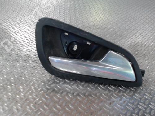 Used Rear right interior door handle Rear right interior door handle FORD C-MAX II (DXA/CB7, DXA/CEU) 1.6 TDCi (115 hp) 24071223 24071223