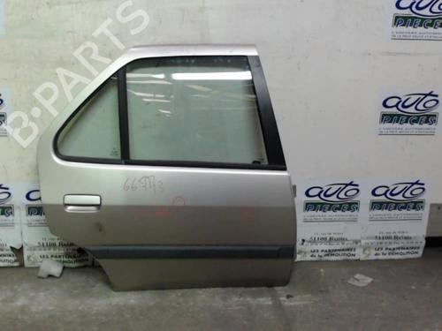 Used Right rear door PEUGEOT 306 Hatchback (7A, 7C, N3, N5) 1.8 (101 hp) 24070644