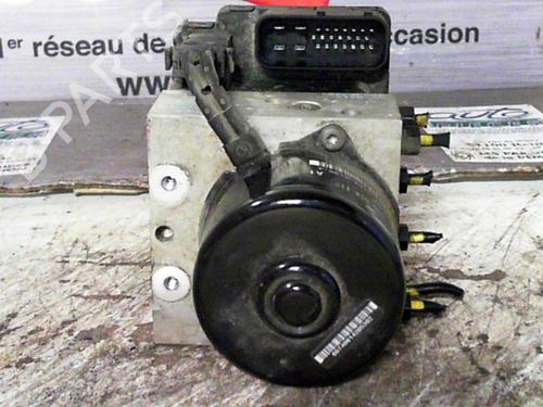 Used ABS pump ABS pump VW POLO (6N2) 1.4 (60 hp) 30484075 30484075