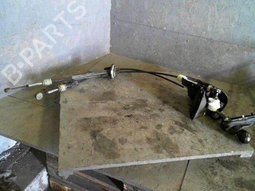 Used Gear lever Gear lever RENAULT MASTER II Van (FD) 2.5 dCi (FD01, FD0Y, FD21, FD2Y, FD31, FD71, FD7Y, FD81,... (146 hp) 24063612 24063612