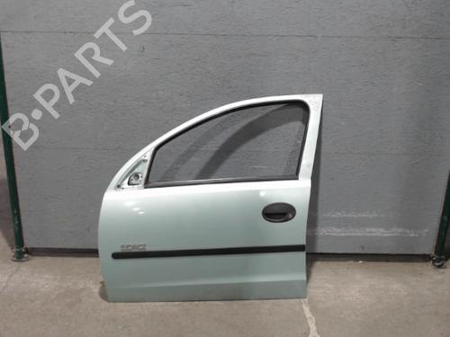Used Left front door OPEL CORSA C (X01) 1.2 (F08, F68) (75 hp) 24085979