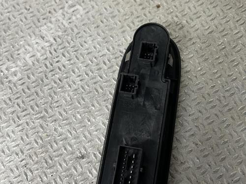 Used Left front window switch PEUGEOT 508 I (8D_) 2.0 HDi (163 hp) 30139322