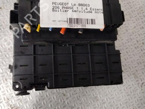 Fuse box PEUGEOT 206 Hatchback (2A/C) 1.4 i | BP27393772E1 