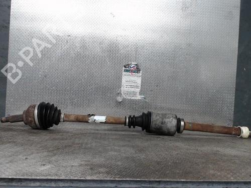 Used Right front driveshaft RENAULT TRAFIC II Van (FL) 1.9 dCi 80 (FL0B) (82 hp) 24089380