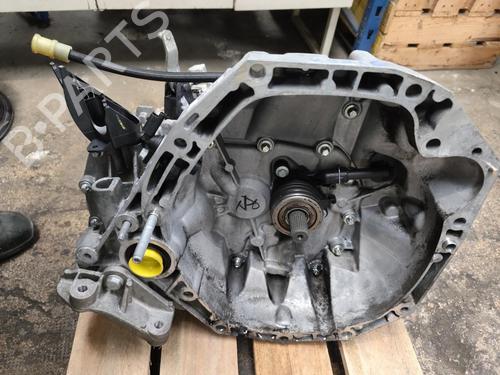 gearbox-renault-twingo-ii-cn0_-2007-34408945 main image