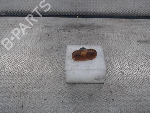 Used Left side indicator RENAULT CLIO II (BB_, CB_) 1.5 dCi (B/CB07) (65 hp) 24062671