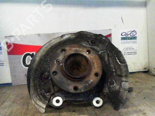 Used Right front steering knuckle BMW 1 (E87) 118 d (122 hp) 24067982