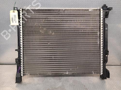 Used Water radiator Water radiator 37595564 37595564