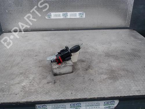 Used Ignition barrel Ignition barrel DACIA SANDERO II 1.5 dCi (90 hp) 24096723 24096723