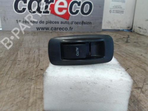 Used Right rear window switch TOYOTA COROLLA (_E12_) [2001-2008]  24068814