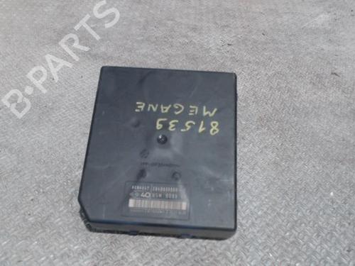 Used Fuse box Fuse box RENAULT MEGANE III Hatchback (BZ0/1_, B3_) 1.5 dCi (BZ09, BZ0D, BZ1W, BZ29, BZ14) (110 hp) 24091408 24091408