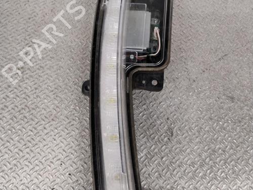 Used Right daytime light Right daytime light 37083556 37083556