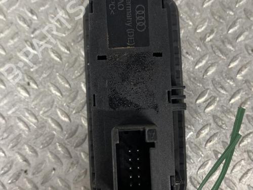 Used Warning switch Warning switch AUDI A1 (8X1, 8XK) 1.6 TDI (90 hp) 24100282 24100282