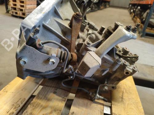 Used Gearbox Gearbox TOYOTA YARIS (_P13_) 1.0 (KSP130_, KSP130) (69 hp) 36028027 36028027