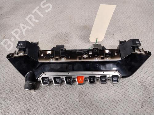 Used Climate control Climate control PEUGEOT 208 II (UB_, UP_, UW_, UJ_) 1.2 PureTech 75 (75 hp) 34105735 34105735