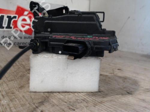 Used Front right lock RENAULT CAPTUR I (J5_, H5_) 1.2 TCe 120 (118 hp) 24068542