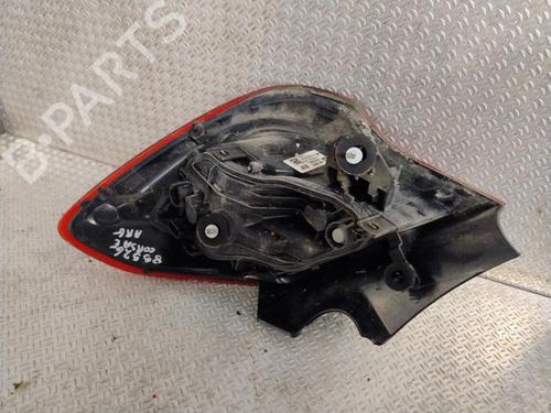 Farolim esquerdo OPEL CORSA E (X15) 1.4 Turbo (08, 68) (101 hp) 30866123