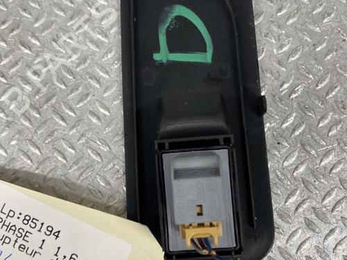 Used Switch Switch AUDI A1 (8X1, 8XK) 1.6 TDI (90 hp) 24101329 24101329