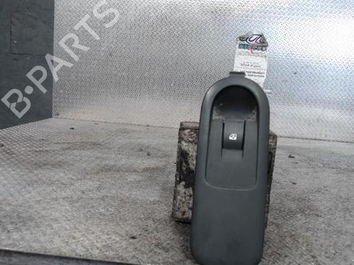 Used Switch Switch RENAULT SCÉNIC II (JM0/1_) 1.5 dCi (JM16) (103 hp) 24091865 24091865