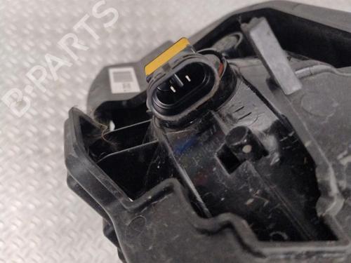 Used Left front fog light KIA CARENS IV 1.7 CRDi (116 hp) 28087655