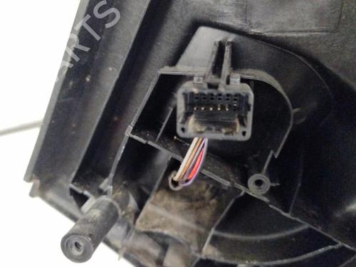 Retrovisor esquerdo RENAULT TWINGO II (CN0_) 1.2 16V (CN04, CN0B) (75 hp) 26450193