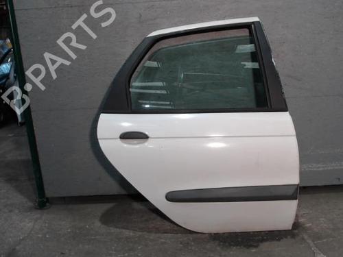 Dør høyre bak RENAULT SCÉNIC I MPV (JA0/1_, FA0_) 1.6 (JA00, JA16, JA15, JA19, JA1V, JA2B, JA2C, JA0B,... (107 hp) 24094915