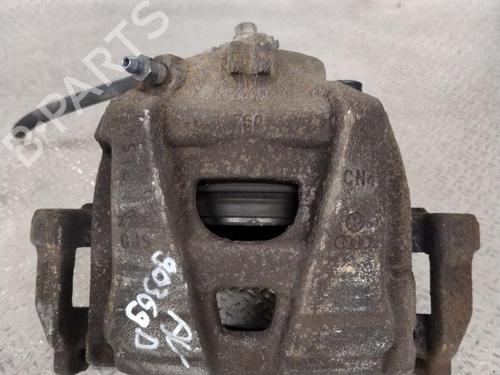 Used Right front brake caliper Right front brake caliper 39540636 39540636