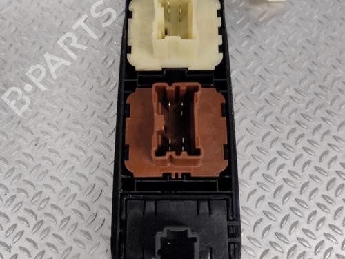 Left front window switch DACIA DUSTER (HS_) 1.5 dCi | BP30139238I27