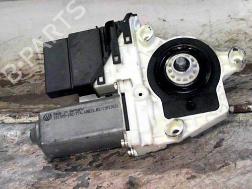 Vindusheismotor venstre bak VW GOLF IV (1J1) 1.9 TDI (101 hp) 24065605