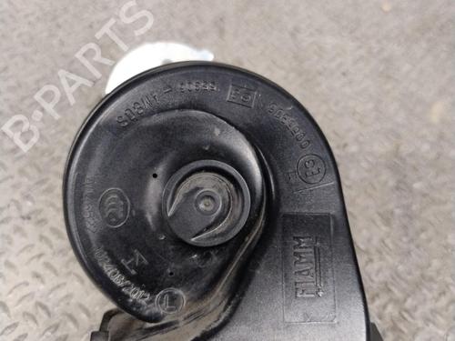 horn-volvo-xc60-i-suv-156-2008-2009-2010-2011-2012-2013-2014-2015-2016-2017-2018-37595761 main image