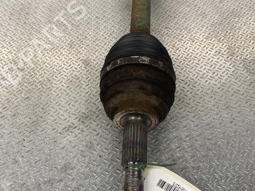 Left front driveshaft RENAULT CLIO III (BR0/1, CR0/1) 1.5 dCi (C/BR0G, C/BR1G) | BP24082571M38
