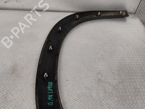 Højre fortil skærm liste PEUGEOT 2008 I (CU_) 1.2 THP 130 / PureTech 130 (130 hp) 29963375