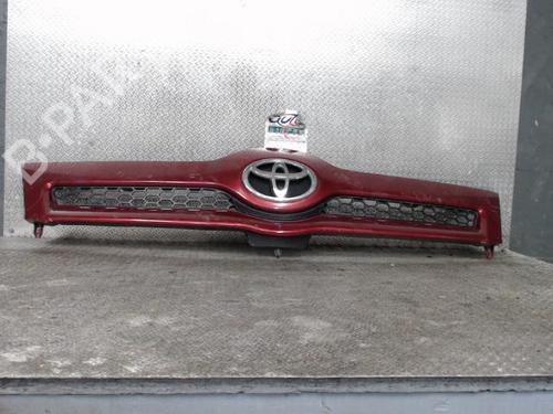 Grill TOYOTA COROLLA Verso (ZER_, ZZE12_, R1_) 2.0 D-4D (CUR10_, CUR10R) (116 hp) 24088156