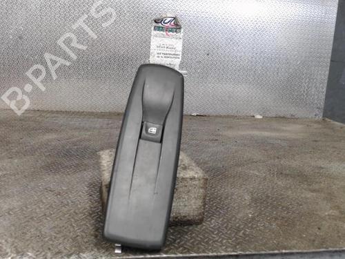 Used Switch Switch RENAULT LAGUNA III (BT0/1) 1.5 dCi (BT00, BT0A, BT0T, BT1J) (110 hp) 24090060 24090060