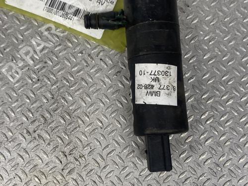 washer-pump-mini-mini-r50-r53-2001-2002-2003-2004-2005-2006-24060219 main image