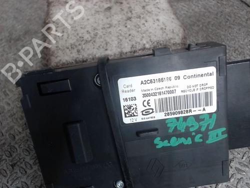 Used Card reader RENAULT SCÉNIC III (JZ0/1_) 1.5 dCi (110 hp) 24080840