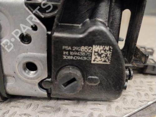 Used Rear right lock PEUGEOT 208 II (UB_, UP_, UW_, UJ_) 1.2 PureTech 100 (101 hp) 31266120