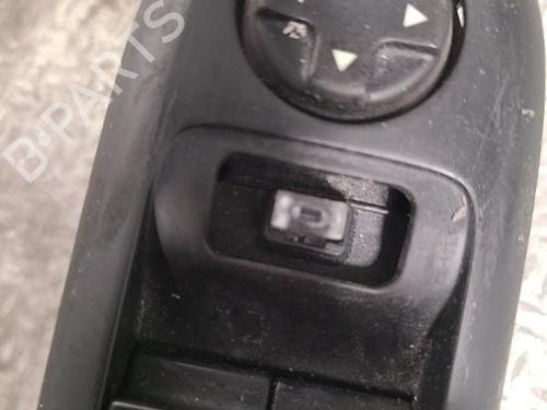 Used Left front window switch PEUGEOT 3008 I MPV (0U_) 1.6 HDi (114 hp) 24098874