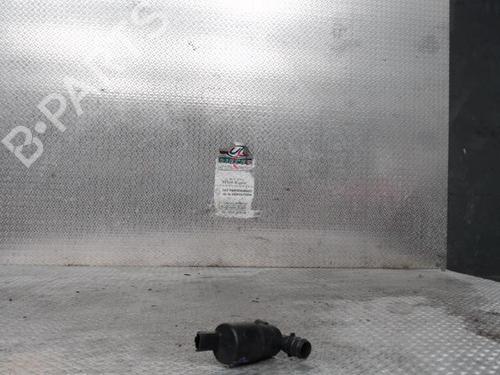 Used Washer pump Washer pump RENAULT TRAFIC Van (T_, P_, V_) 2.5 D (75 hp) 36463491 36463491