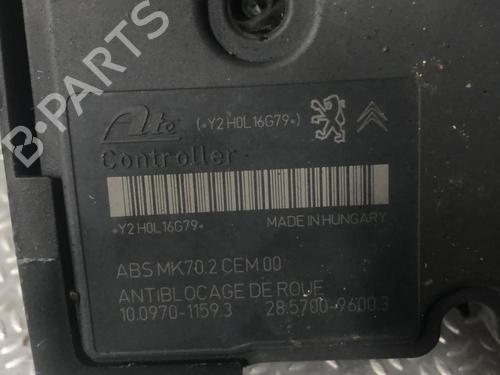 Pompe ABS PEUGEOT 207 (WA_, WC_) 1.6 HDi (92 hp) 30740342