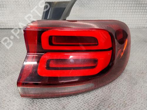 Used Right taillight Right taillight CITROËN C5 AIRCROSS (A_) 1.6 Hybrid 225 (A45GFR) (224 hp) 33749524 33749524