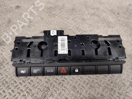 Used Warning switch Warning switch RENAULT TRAFIC III Van (FG_) 1.6 dCi 125 (FGMH) (125 hp) 38761910 38761910