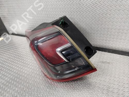 Used Left taillight OPEL CROSSLAND X / CROSSLAND (P17, P2QO) 1.2 (75) (110 hp) 27621414