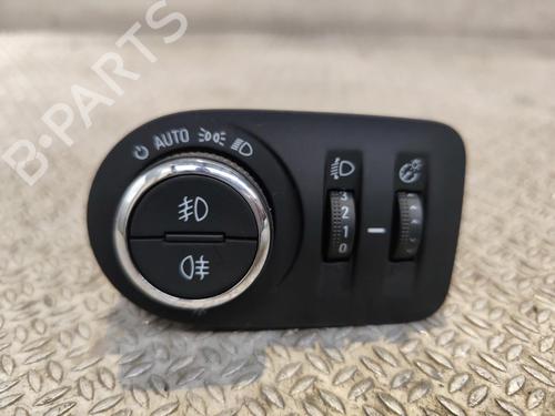 Used Headlight switch Headlight switch OPEL CORSA E (X15) 1.4 Turbo (08, 68) (101 hp) 29757637 29757637