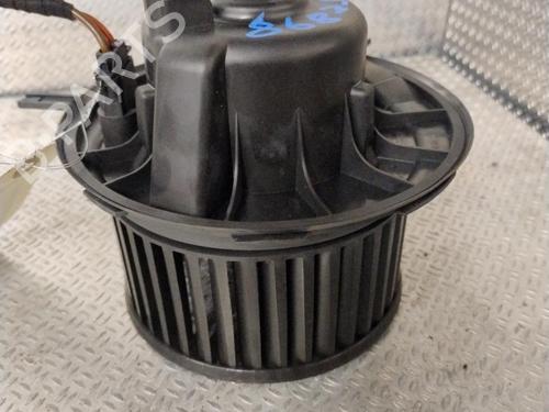 Heater blower motor SKODA OCTAVIA II (1Z3) 1.6 TDI | BP24632389M62 