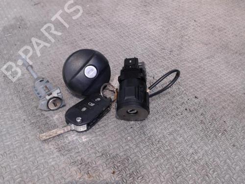 ignition-barrel-citroen-c3-iii-sx-2016-24101866 main image