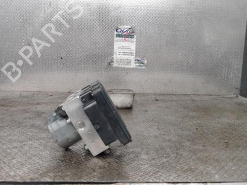 Used ABS pump DACIA DUSTER (HM_) 1.3 TCe 150 (HMM3) (150 hp) 30484046