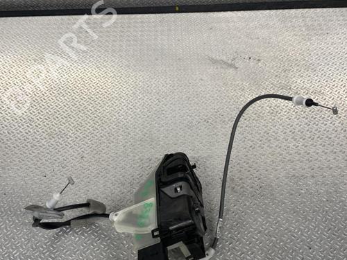 front-right-lock-citroen-c3-iii-sx-2016-24061080 main image