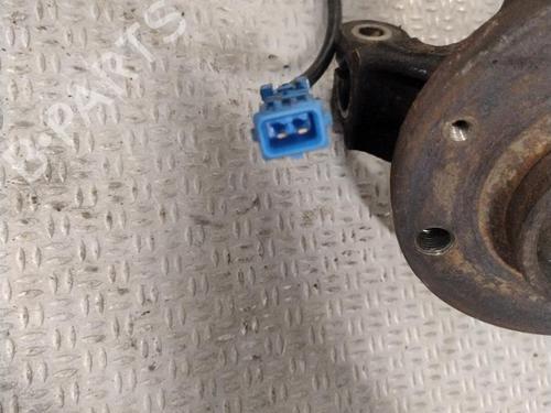 Used Right front steering knuckle Right front steering knuckle PEUGEOT 206 Hatchback (2A/C) 1.9 D (69 hp) 28087598 28087598